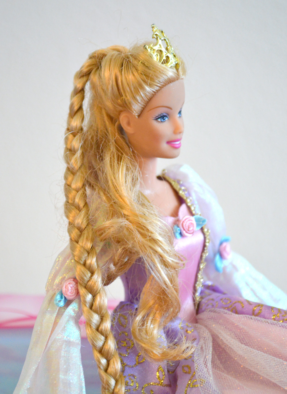 how to detangle doll hair step-by-step method