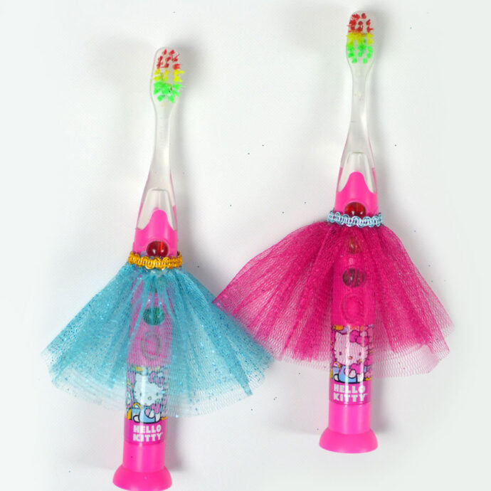 Toothbrush Tutus Easy Kids Craft